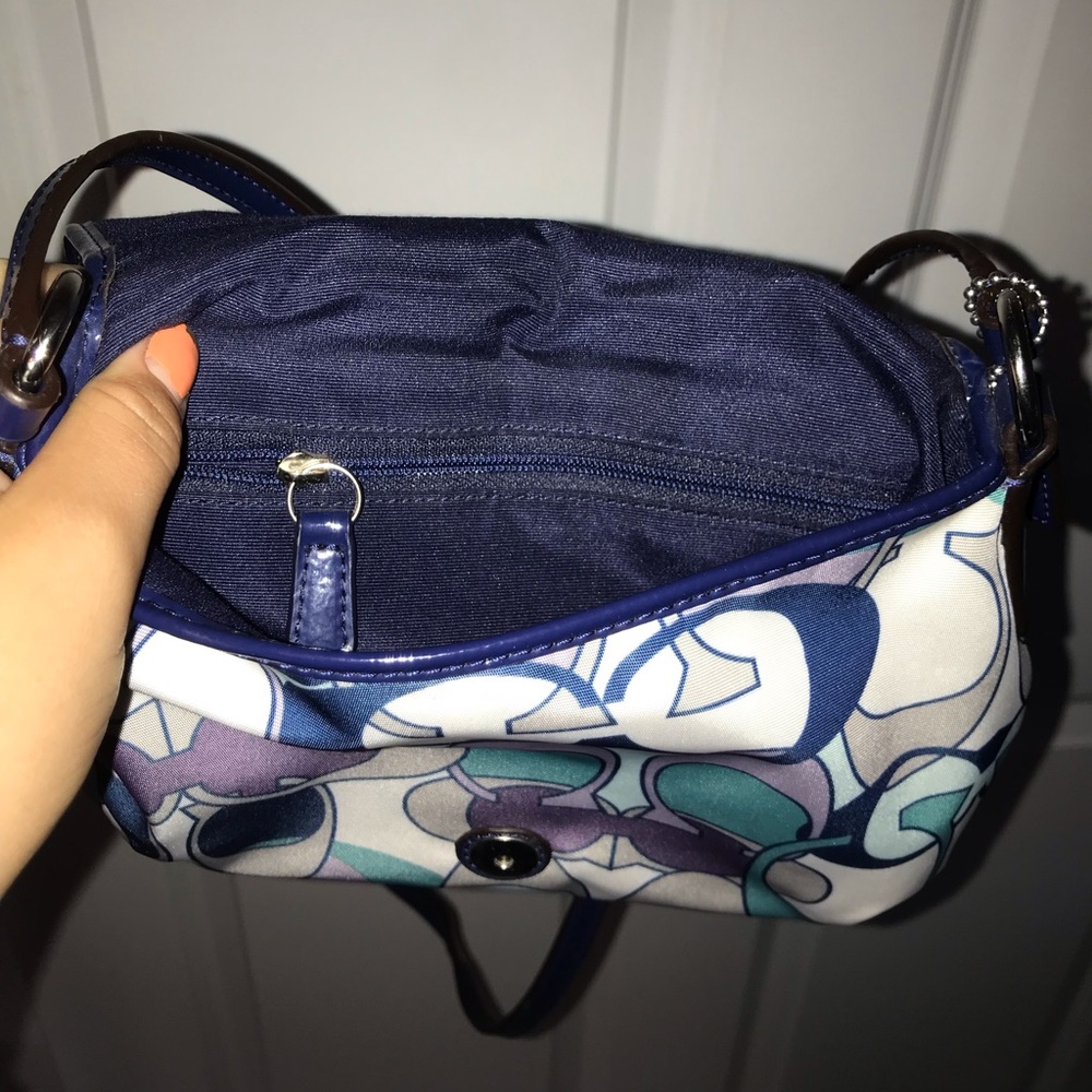 Coach Purse - Picture 3 of 3